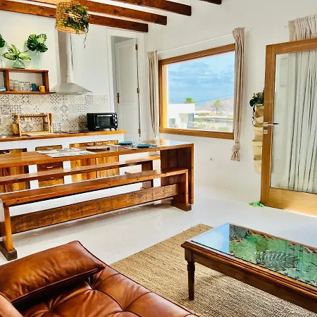 Refugio De Luz Y Tranquilidad En Apartament